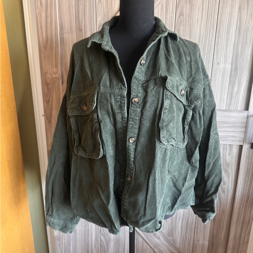BooHoo Olive Green Corduroy Shacket - Boohoo (Size 10, US)